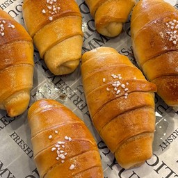 Shiopan (ขนมปังเกลือ)