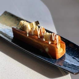 Butter cake Macadamia
