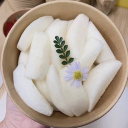 ขายดีมากก !! สาลี่ พรีเมี่ยม กรอบ หวาน หอม อร่อยมากกก ฟินสุดๆ