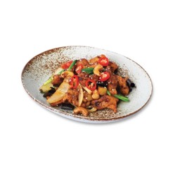 ไก่กรอบผัดเม็ดมะม่วง ( Cashew Nut Chicken )