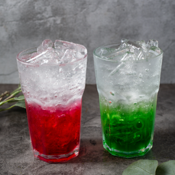 แดง-เขียว โซดา.