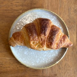 Croissant (ครัวซอง)