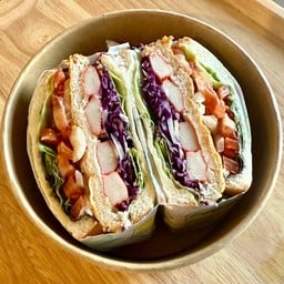 Crab Stick Classic ปูอัด +น้ำสลัด+ ผักสด