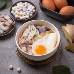 บัวลอยไข่หวานน้ำขิง.