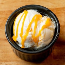 ไอติมไข่แข็ง.