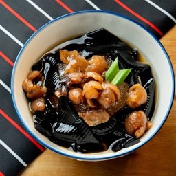 เฉาก๊วยน้ำลำไย.