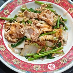 ร้านมงคล สุกี้โบราณ ตรงข้ามรพ.พหลฯ ติดเซเว่น