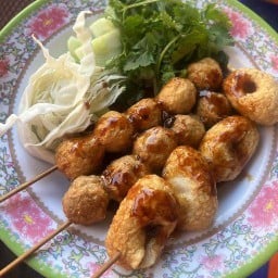 ลูกชิ้นเกียรติเทเลอร์ซอยจินตคาม3 ซอยจินตคาม ข้าง CJ เยื้องโรงเรียนช่างกลอุดรธานี