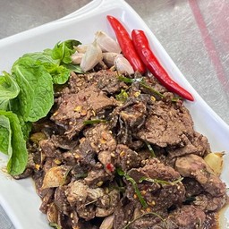 ลาบเลือดเนื้อคั่ว