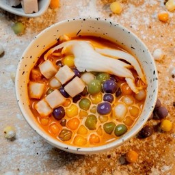 บัวลอยชาไทย.