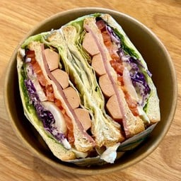 Ham & Sausage แฮม + ไส้กรอก