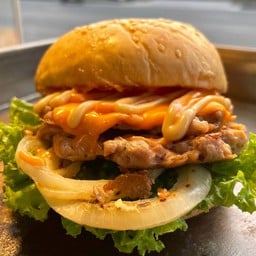 ดับเบิ้ลหมู ชีสเบคอน