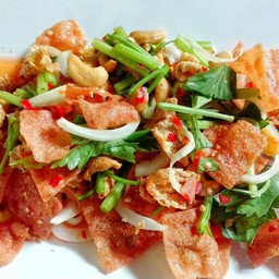 ยําสามกรอบ