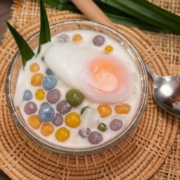 บัวลอยทรงเครื่องไข่หวาน