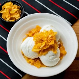 ไอติมกะทิซุปข้าวโพด&คอนเฟลกส์.