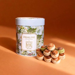 Singapore cookie size  L.