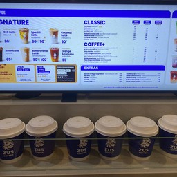 ZUS Coffee เซ็นทรัล พระราม 9