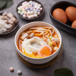 บัวลอยไข่หวานชาไทย.