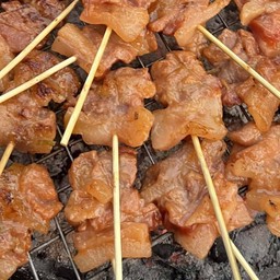 หมูปิ้งแนวหน้า