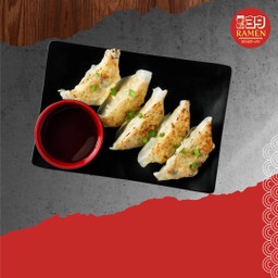 เกี๊ยวซ่า 5 ชิ้น