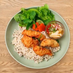 ข้าวปลานิลทอด น้ำยำมะม่วง