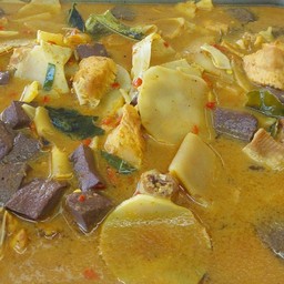 แกงไก่หน่อไม้ดอง