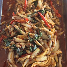 หอยหลอดผัดพริกเผาราดข้าว