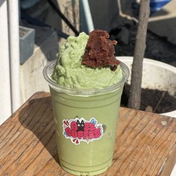 Matcha rad beans 🫘