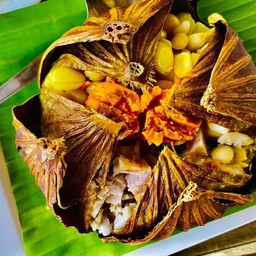 ข้าวห่อใบบัว