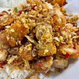 หมูกรอบคั่วพริกเกลือ