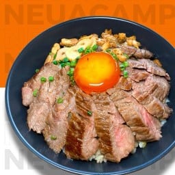 เนื้อแคมป์ไฟ ข้าวหน้าเนื้อไฟลุก เดอะมอลล์ งามวงศ์วาน