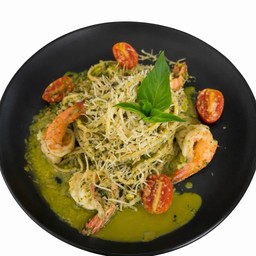 Pesto Shrimp Spaghetti