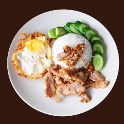 ข้าวหมูกระเทียม