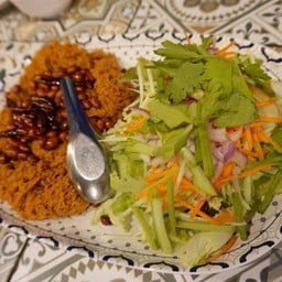 ครัวหน้าบ้าน Krua Nha Baan บ้านกรูด