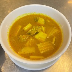 แกงส้มปลากะพง