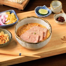 ข้าวซอยเส้นสดเนื้อใบพาย