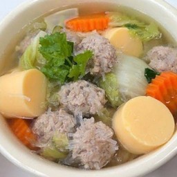 แกงจืดเต้าหู้หมูสับ