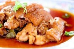 ปิ่นโต ขาหมู หมูแดง หมูกรอบ ตลาด awake ปทุมธานี