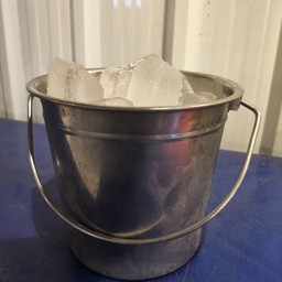 น้ำแข็ง (เล็ก)