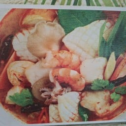 ร้านอาหารตามสั่งแม่จันทร์