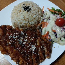 ข้าวหน้าหมู ทงคัตสึ