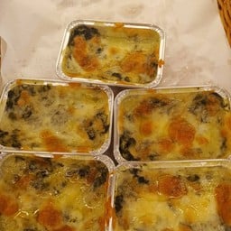 ผักโขมอบชีส