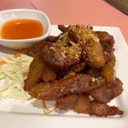เสือร้องไห้ทอดกระเทียม