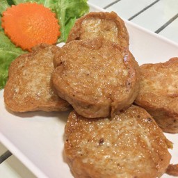 รวมมิตรของทอด-ลูกชิ้นทอด ซอย12