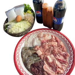 หมูกระทะชุดใหญ่ ราคา 550 บาท