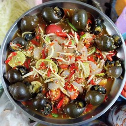 ตำลาวกุ้งดิบหอยโข่ง