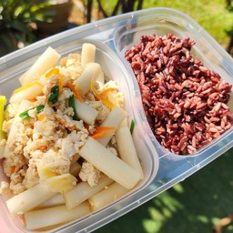 ผัดไหลบัว (มีข้าว)