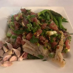 ก้อยเนื้อเปรี้ยว/เนื้อขม