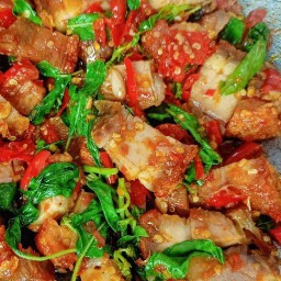 หมูกรอบอิ่มคุ้ม ซอยวัดสลักเหนือ