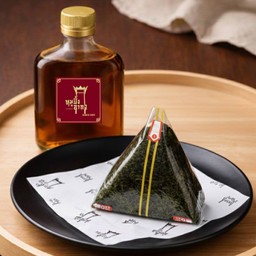 Onigiri Set เซ็ทข้าวปั้นหมูปิ้งพร้อมเครื่องดื่ม